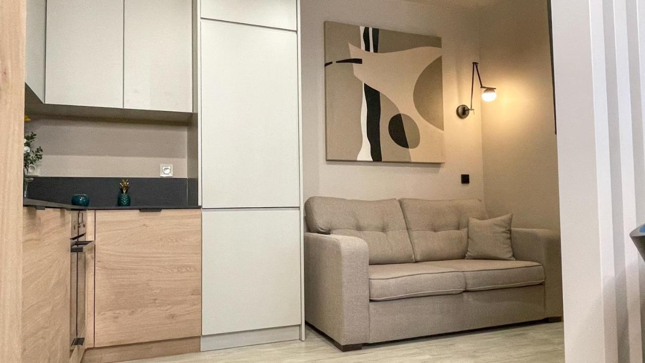 Comfortable 1-Room Apartment Close To The Center Varsovia Exterior foto