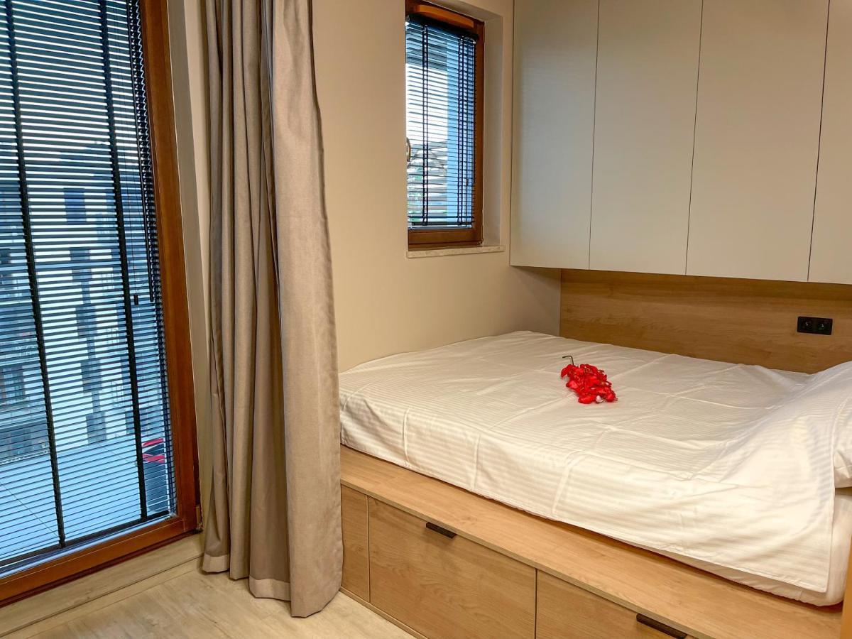 Comfortable 1-Room Apartment Close To The Center Varsovia Exterior foto